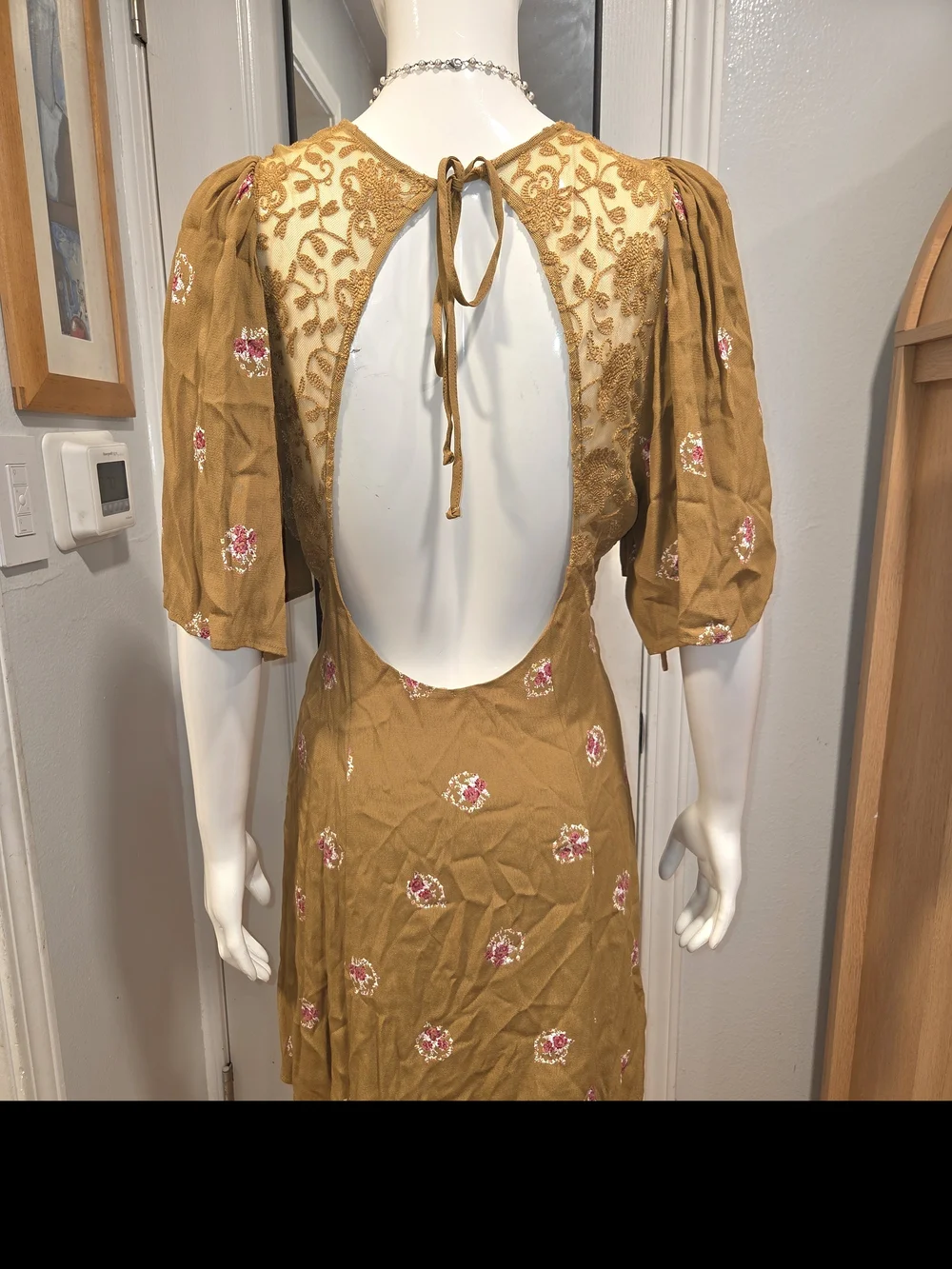 Free People Beautiful Mustard Floral V-Neck Women's Dress Sz 10